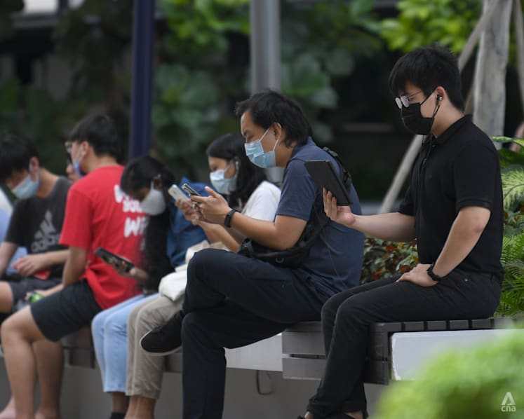 709 new COVID-19 cases and 3 deaths in Singapore 