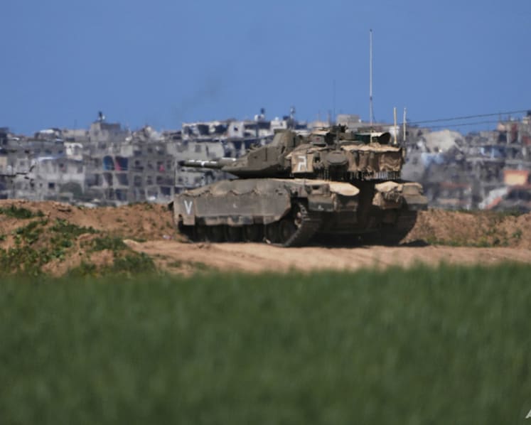 Why is Israel intensifying its attacks on Gaza after two months of ceasefire? Analysts weigh in