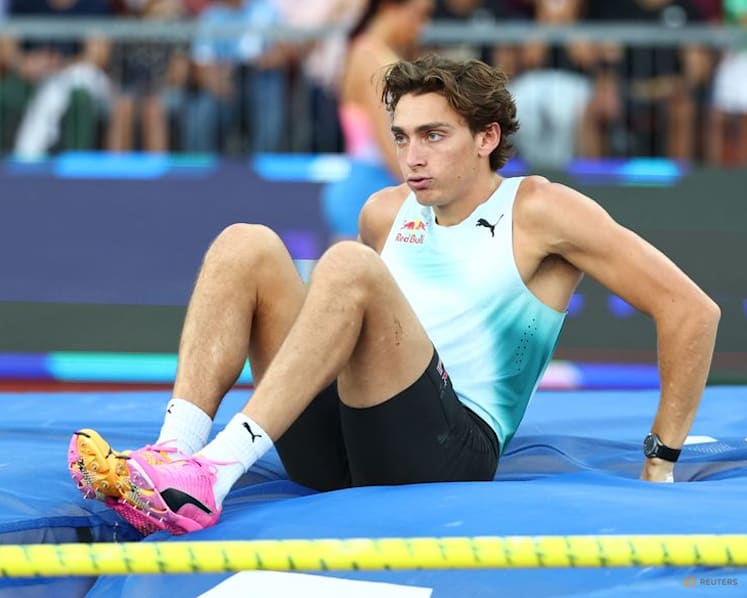 Wanyonyi storms to Diamond League Final 800m title, Duplantis faces fitness scare