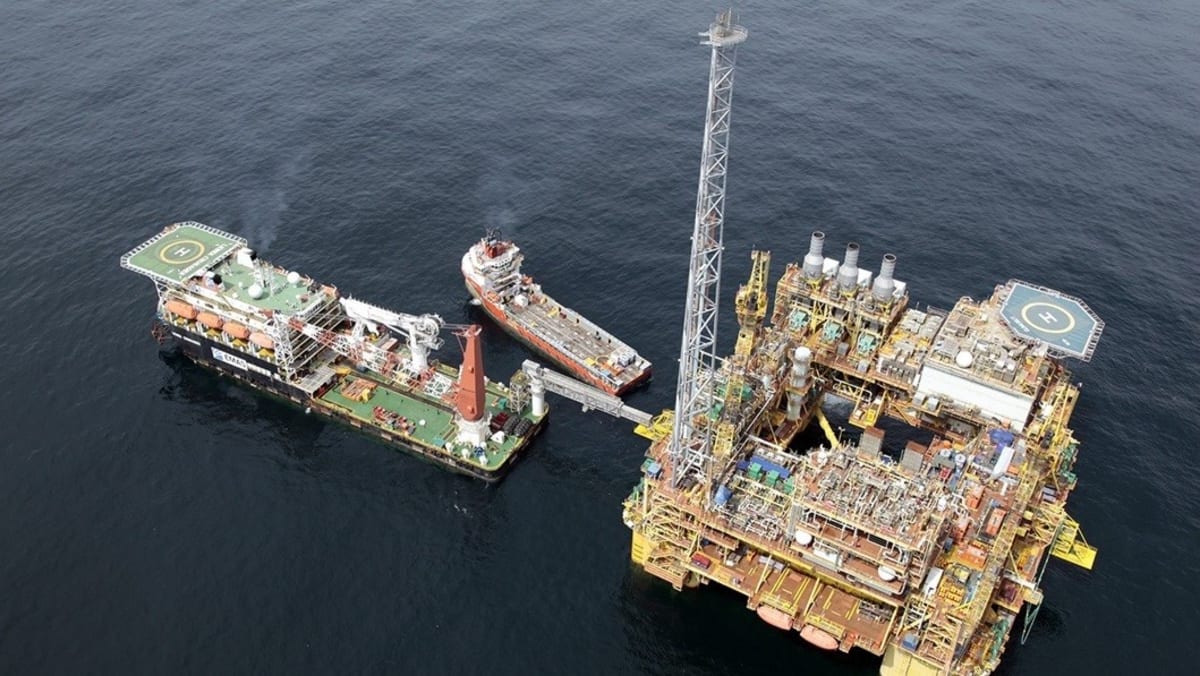 Oil giant ConocoPhillips’ withdrawal from Sarawak project suggests Borneo state’s standoff with Petronas rattling investors