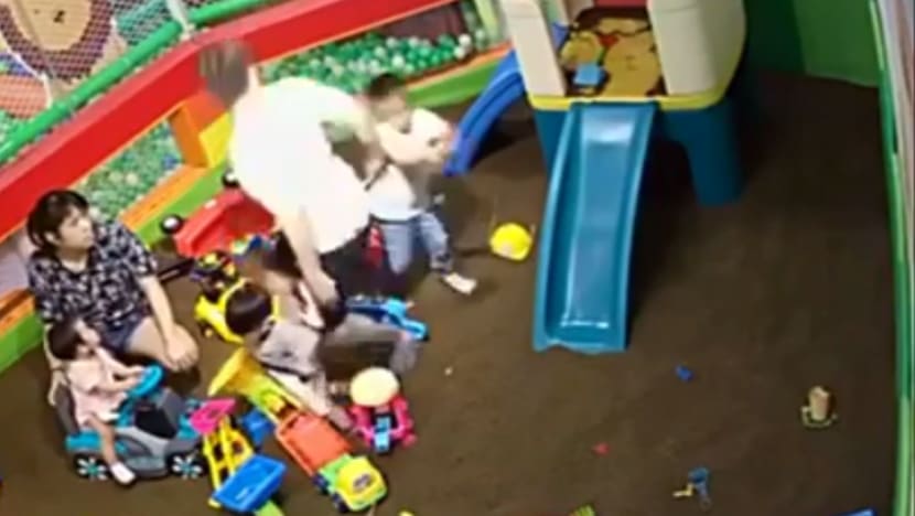 Man jailed 1 week for hitting autistic 5-year-old boy at indoor playground