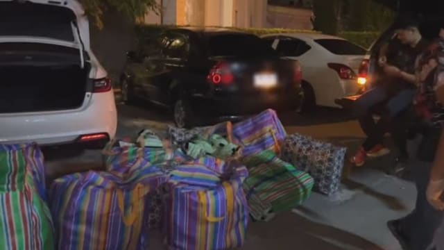 涉贩运354公斤冰毒被捕 泰女哭称父委托不知是毒品