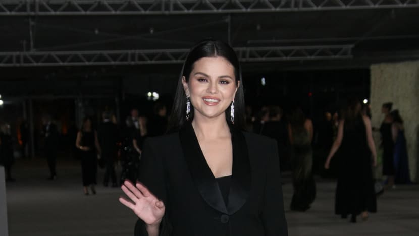 Selena Gomez On Coping With Bipolar Diagnosis: "I Needed To Take It Day By Day" 