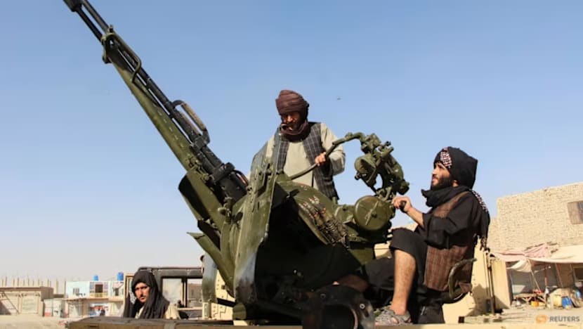 பாகிஸ்தான்-ஆப்கானிஸ்தான் எல்லையில் மீண்டும் சண்டை -  பலர் மரணம் 