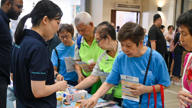 狮子乐龄之友协会首次主办健康嘉年华 吸引逾800名年长者参与