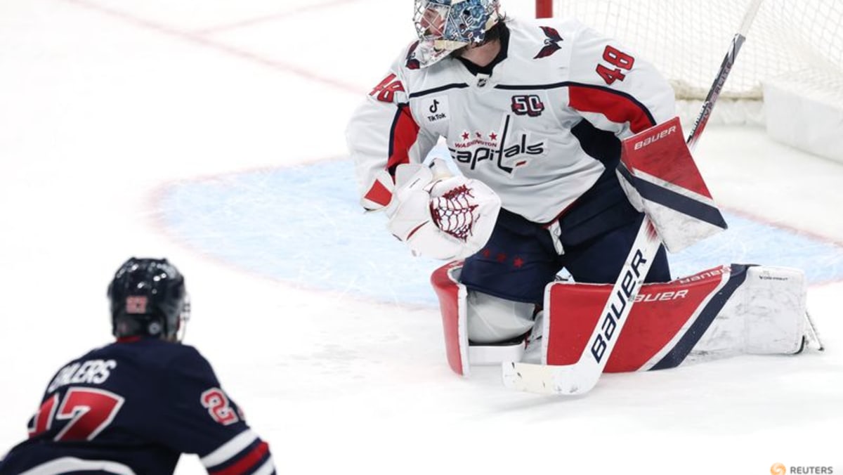 NHL roundup: Jets defeat Caps to clinch playoff spot