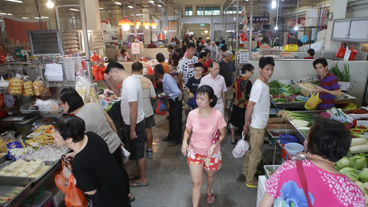 Gutted by Oct 2016 fire, new Jurong West market opens to cheers from  stallholders, residents - TODAY