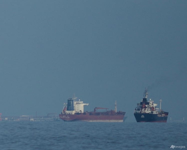 US issues new sanctions over Iran's oil shipments to China