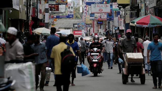 中东战争致燃油储备紧缺 斯里兰卡实施四天工作制