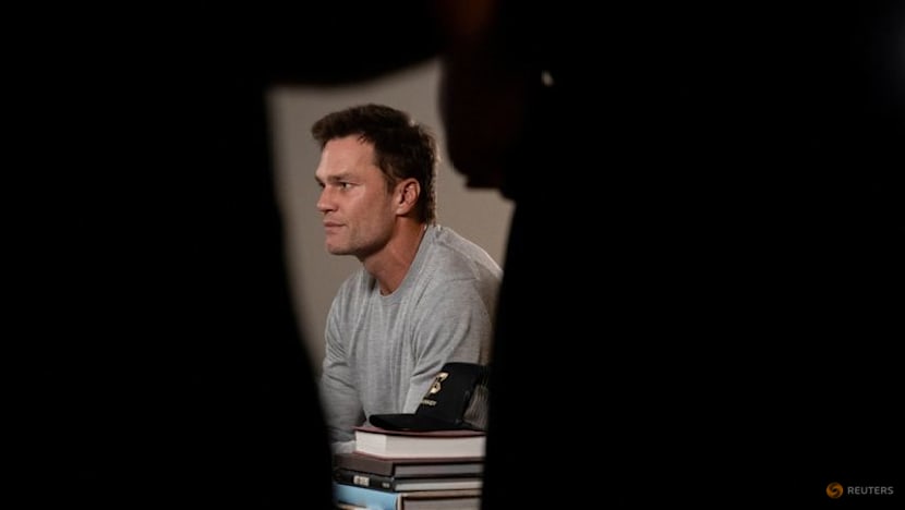 Power boating-Tom Brady's team revved up to defend E1 electric powerboat title in Miami