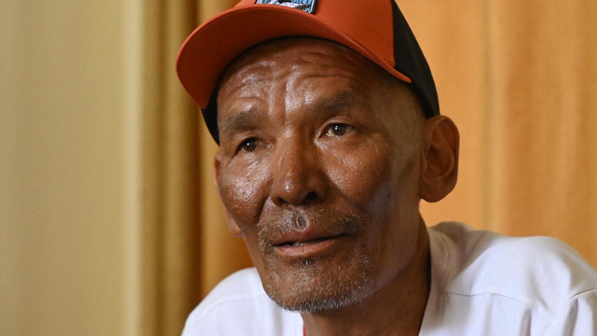 Trapped on Everest for days, Nepali survivor recounts escape