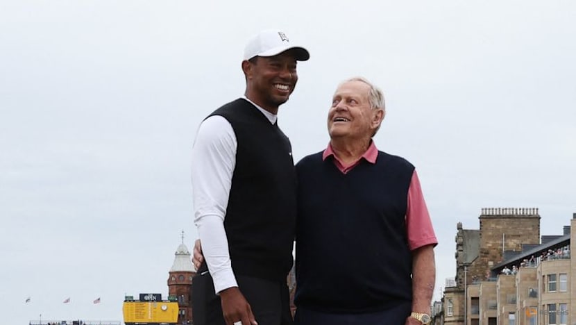 Nicklaus, Player send encouragement to Woods