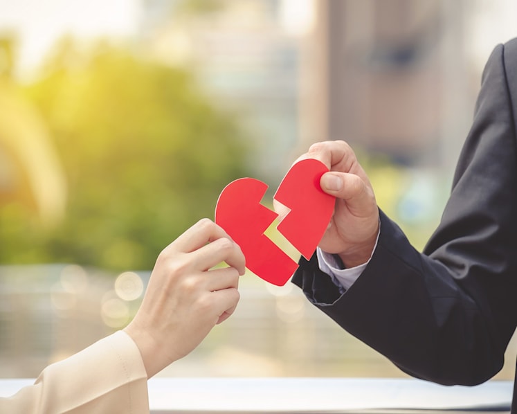 After my friend’s breakup, his ex and I stopped being friends – and it hurt more than I expected