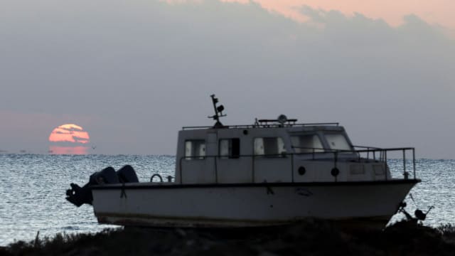 观光船红海海域附近沉没 目前33人获救仍有七人失踪