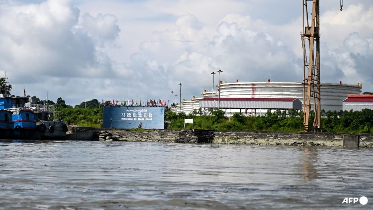 Aid group says 4,000 displaced by battle for key Myanmar port site Aid group says 4,000 displaced by battle for key Myanmar port site