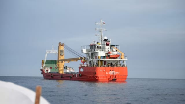 伊朗拟改用替代港口 绕过美国封锁霍尔木兹海峡