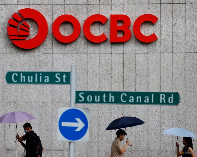 OCBC to give 4,600 junior employees in Singapore S$1,000 each to cope with cost of living concerns