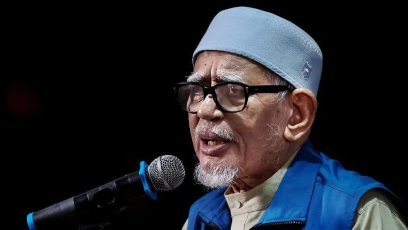 Polis M'sia siasat dakwaan Abdul Hadi Awang sentuh isu raja, agama, kaum Polis M'sia siasat dakwaan Abdul Hadi Awang sentuh isu raja, agama, kaum