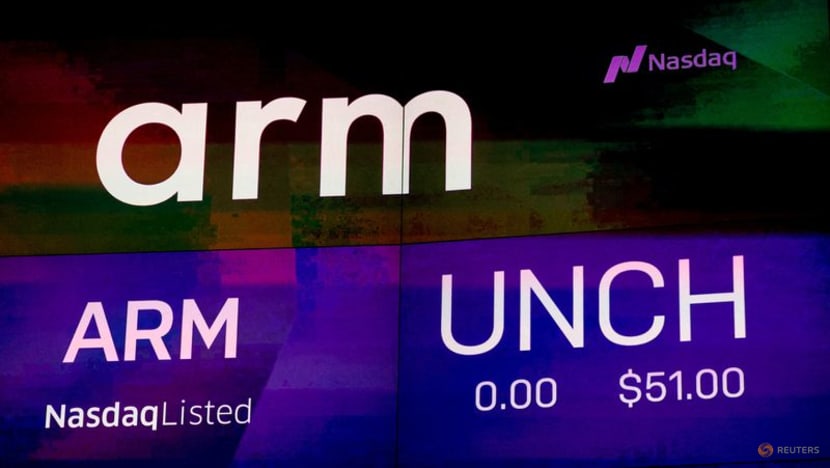 Exclusive-Arm hires Amazon AI exec to boost plans to build its own chips Exclusive-Arm hires Amazon AI exec to boost plans to build its own chips