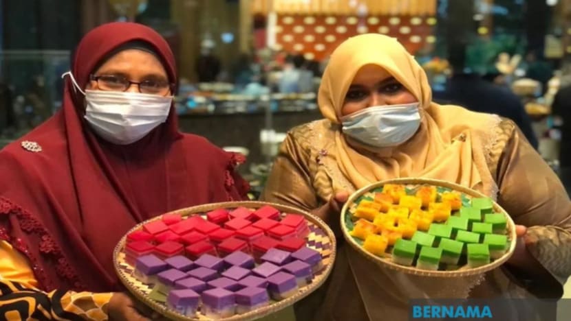 Usahawan kuih tradisi Melayu diberi peluang tampil jualan di hotel lima bintang Pulau Pinang