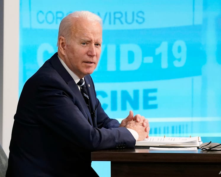 Businesses react to ruling against Biden's COVID-19  vaccine mandate