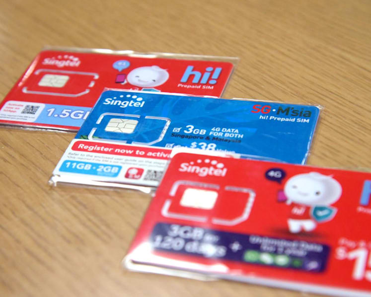 Phone shop owner fined for registering, reselling prepaid SIM cards without customers' consent