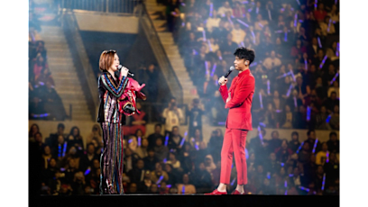 Shirley Kwan causes stir at Hacken Lee's concert