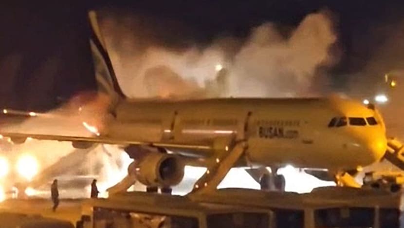 Korea Selatan lancar siasatan terhadap punca kebakaran pesawat Air Busan Korea Selatan lancar siasatan terhadap punca kebakaran pesawat Air Busan
