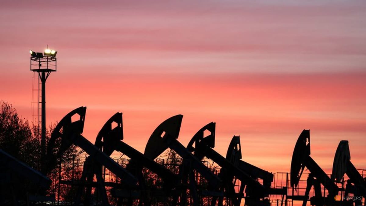 Oil jumps $1 in early trade after Iran launches missiles at Jordan 