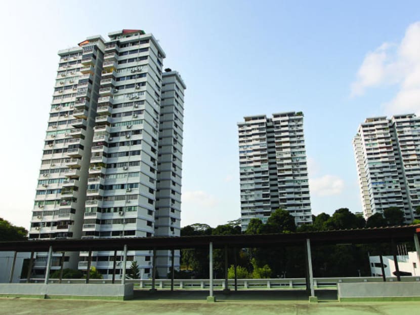 Braddell View is the largest private residential property in Singapore, and is being offered to developers for S$2.08 billion, the same price as an en-bloc sale attempt earlier this year. Braddell View is the largest private residential property in Singapore, and is being offered to developers for S$2.08 billion, the same price as an en-bloc sale attempt earlier this year.