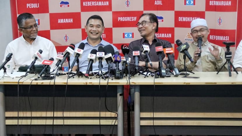 More fresh faces as PKR, DAP begin to unveil Malaysia GE15 candidates More fresh faces as PKR, DAP begin to unveil Malaysia GE15 candidates