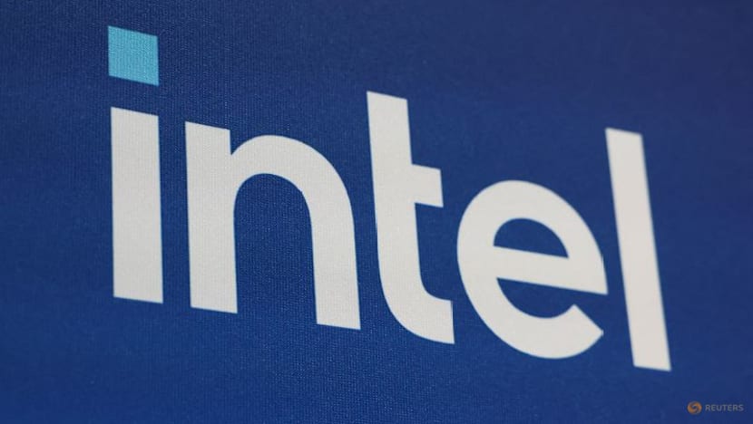 Intel's new manufacturing tech enters initial production
