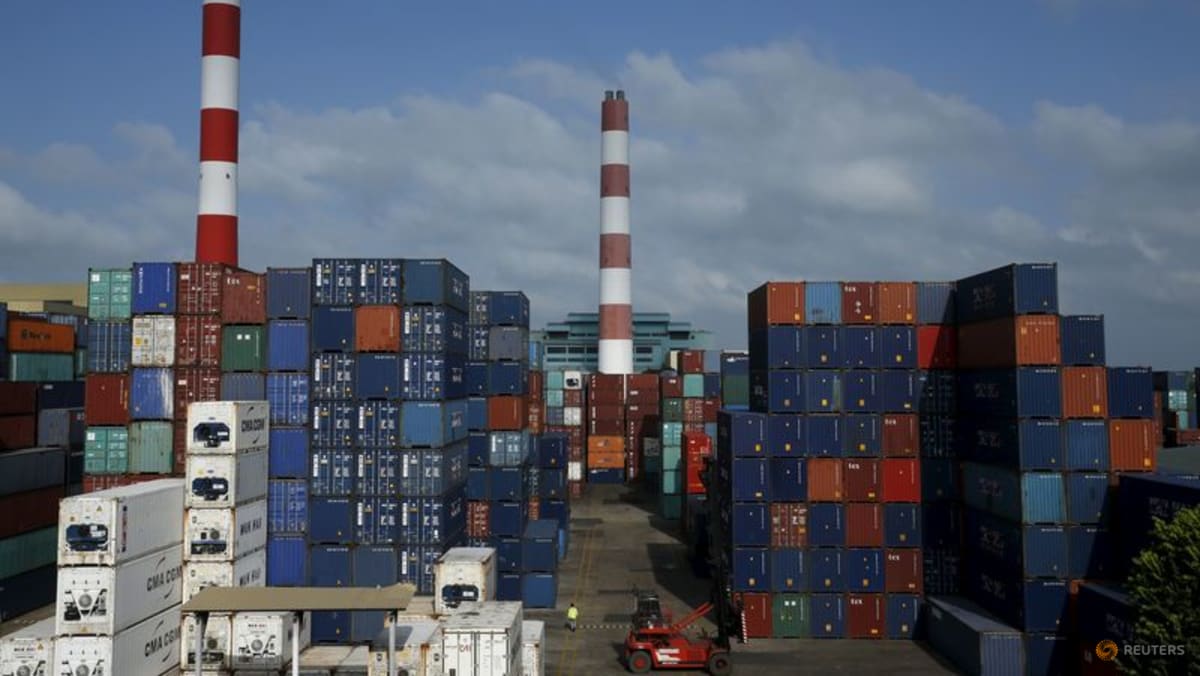 Singapore’s key exports fall by 3.3% in Q3 after four straight quarters of growth