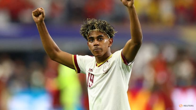 De la Fuente sings Lamine's praises as Spain reach World Cup quarter-finals