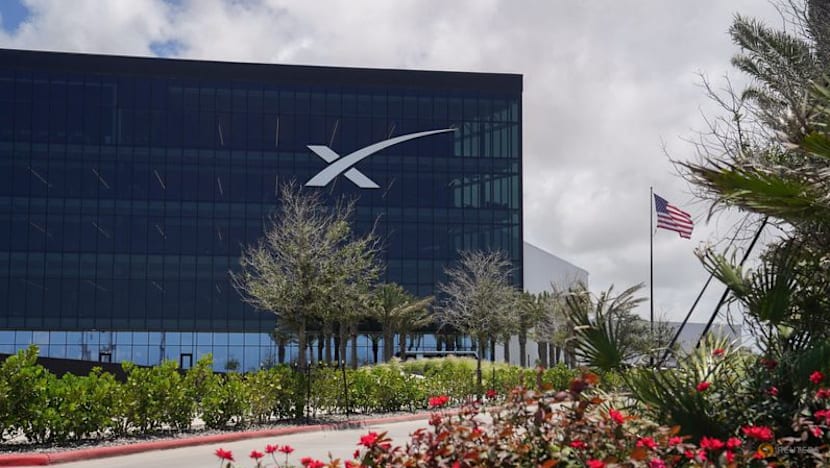 Musk's SpaceX prices record US$75 billion IPO at US$135 a share