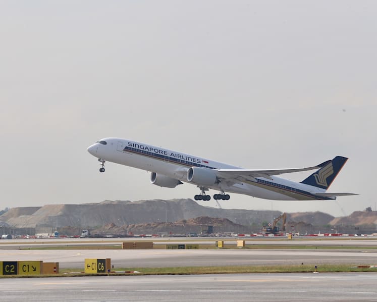To keep SIA afloat, sell flight credits valid for up to 3 years