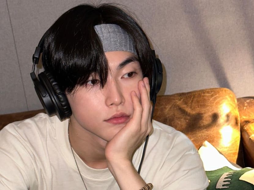 Riize member Seunghan leaves K-pop group 2 days after being reinstated following fans' protests 