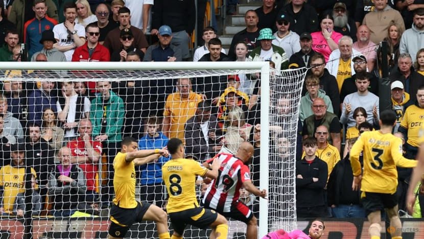 Brentford held 1-1 at Wolves after Munetsi thunderbolt