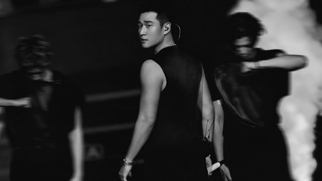 周兴哲身体不适硬撑上台，揭秘演唱会后台“粉丝不知道的事”