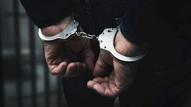 马柔佛港破获近160万新元汽油物品走私案 十人被捕   