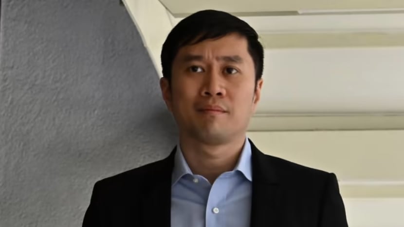 Aktivis Jolovan Wham didakwa kerana hadiri perhimpunan lilin bagi banduan dihukum mati Aktivis Jolovan Wham didakwa kerana hadiri perhimpunan lilin bagi banduan dihukum mati