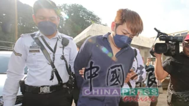 新山华男醉驾撞伤交警被控  父母痛斥：不听话不知死