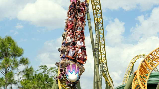 时速高达100公里 男子奥兰多环球影城玩过山车身亡