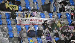 South Korea coach 'hurt' by support for North team