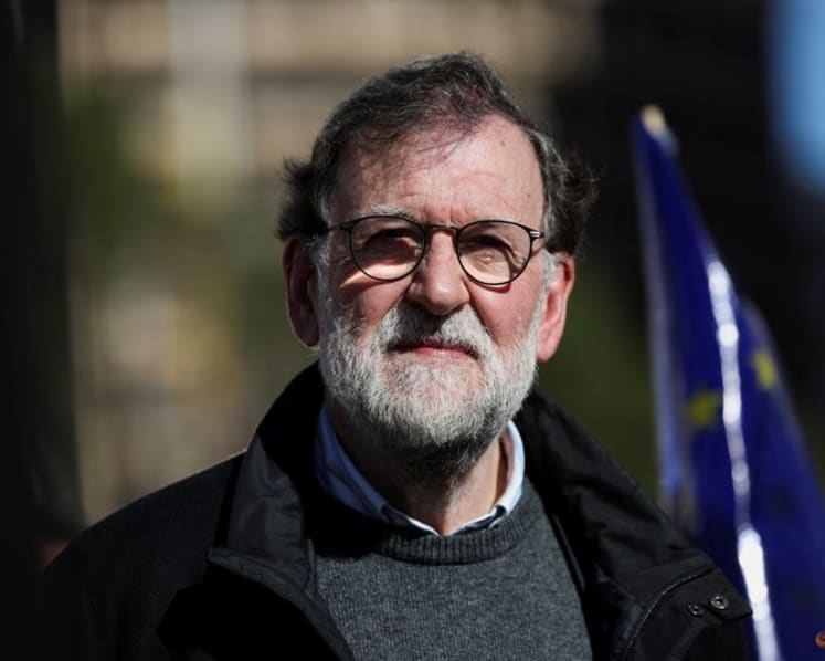 Spain apologises for ex-PM's column questioning 'Frenchness' of France team