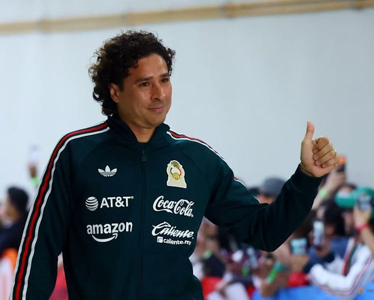 Mexico's goalkeeper Ochoa set to hang up gloves after his sixth World Cup