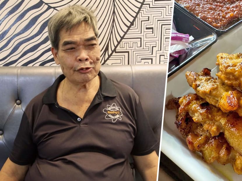 Satay Hawker Ah Pui Suffers Relapse 2 Weeks After Reopening Stall, Looking For New Griller To Take Over Position