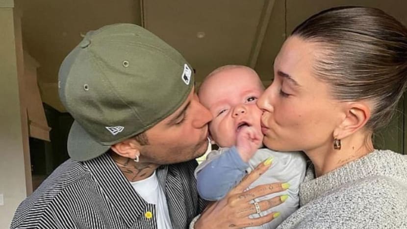 Justin Bieber asyik pesta di Coachella, Hailey ungkap mengidap 2 kista ovarium