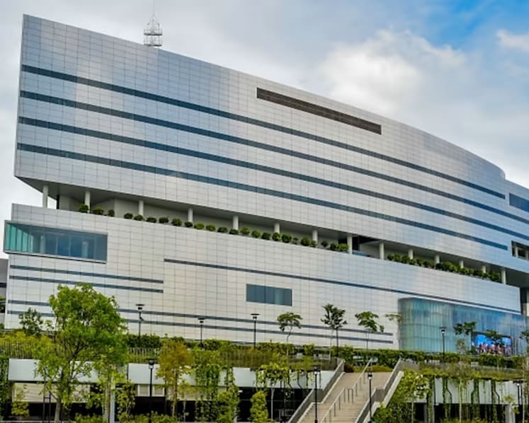 Mediacorp radio stations land 9 out of top 10 spots in Nielsen survey, record 3.93 million weekly listeners