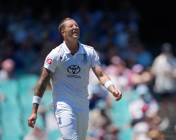 England drop fast bowler Carse for final Pakistan test